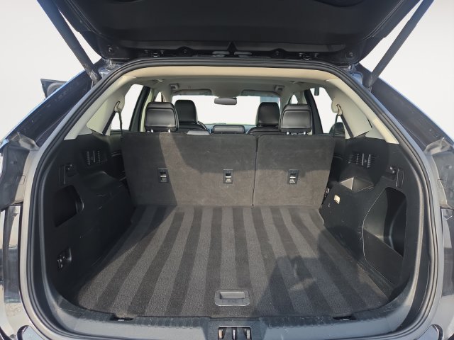 Used 2020 Ford Edge SEL w/ Convenience Package FWD image 33
