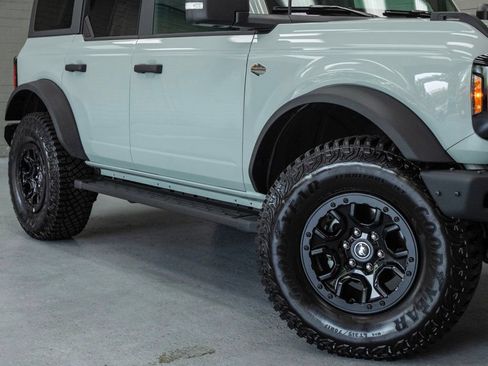 Used 2024 Ford Bronco Wildtrak AWD/4WD image 7