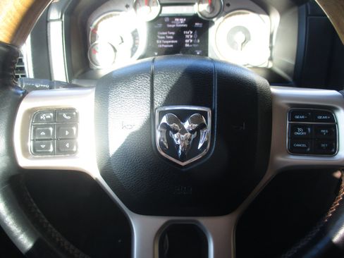 Used 2014 RAM 1500 Laramie Longhorn w/ Convenience Group image 25