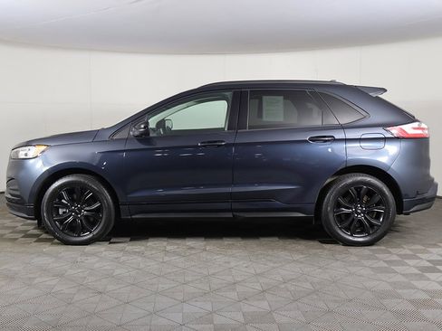 Used 2022 Ford Edge SE w/ Black Appearance Package image 14