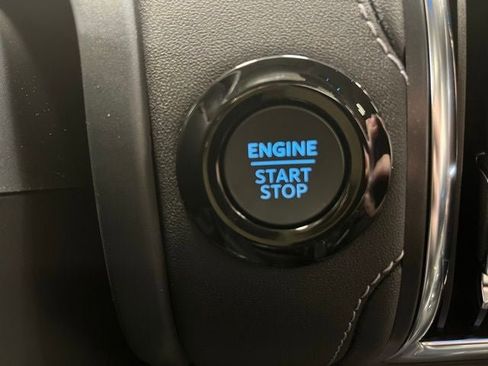 New 2026 Ford Expedition Max Platinum image 15