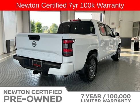 Used 2025 Nissan Frontier SV w/ SV Convenience Package RWD image 24