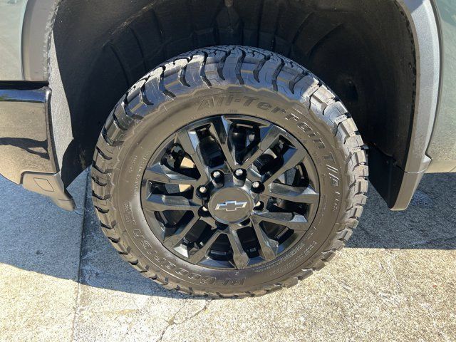 Used 2026 Chevrolet Silverado 2500 LT w/ Trail Boss Package AWD/4WD image 33