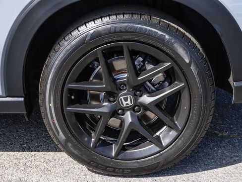 Used 2024 Honda HR-V Sport image 11