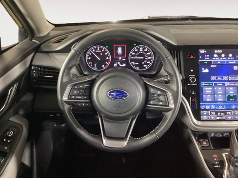 Used 2025 Subaru Outback Premium w/ Popular Package #1 image 12