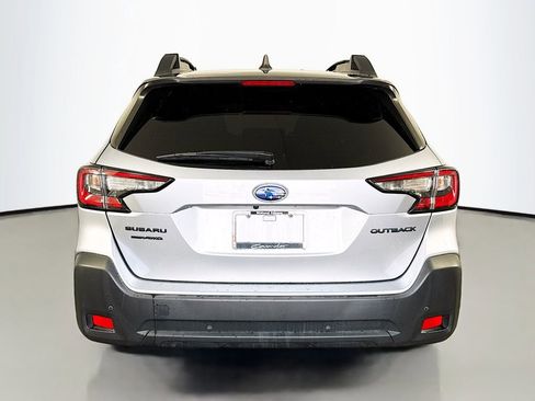 Used 2024 Subaru Outback Onyx Edition image 6