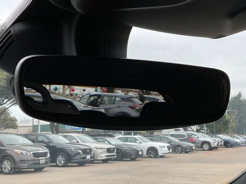 Used 2023 Jeep Compass Latitude image 25