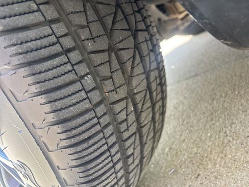 Used 2024 Jeep Wagoneer L Series II image 22