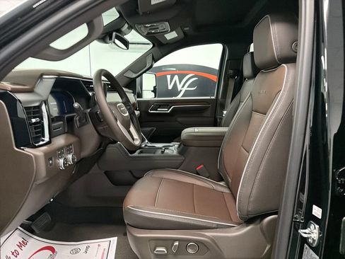 New 2026 GMC Sierra 2500 Denali AWD/4WD image 11