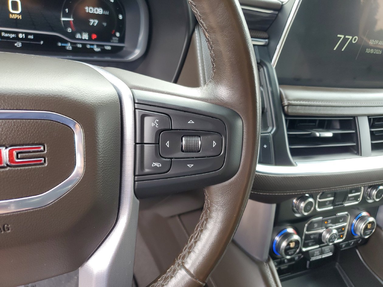 Used 2022 GMC Yukon XL SLT w/ SLT Premium Package AWD/4WD image 27