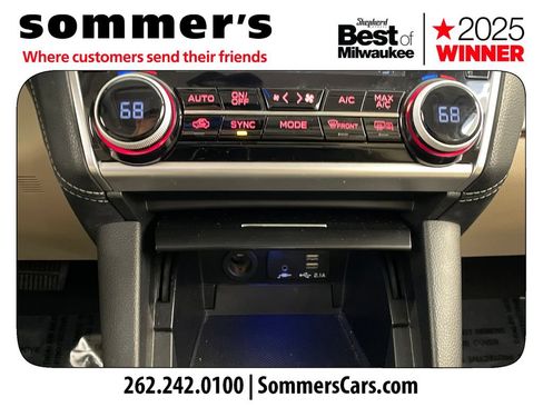 Used 2019 Subaru Outback 3.6R Limited AWD/4WD image 16