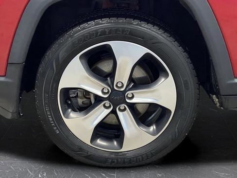 Used 2018 Jeep Compass Latitude w/ Popular Equipment Group image 34