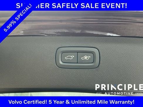 Certified 2025 Volvo XC90 B5 Plus AWD/4WD image 16