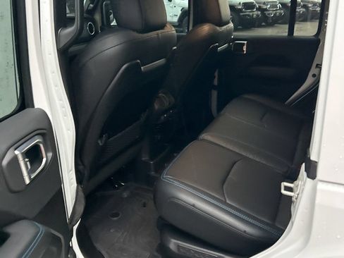 Used 2024 Jeep Wrangler High Altitude AWD/4WD image 12