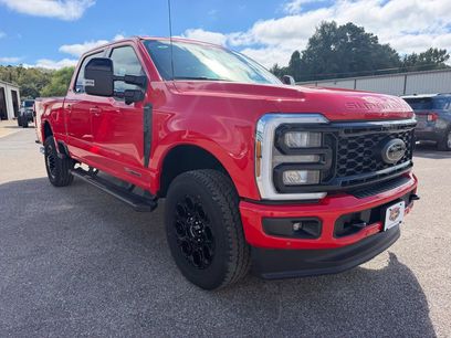New 2026 Ford F250 Lariat w/ Black Appearance Package