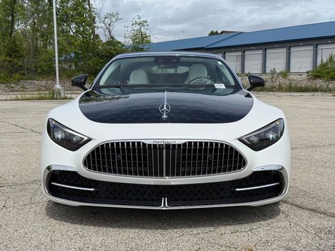 Used 2026 Mercedes-Benz Maybach SL 680 image 3