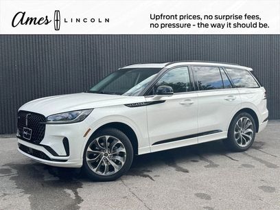 New 2025 Lincoln Aviator AWD w/ Jet Appearance Package