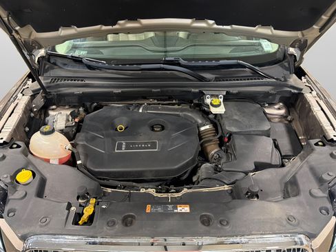 Used 2019 Lincoln MKC Premiere AWD/4WD image 12