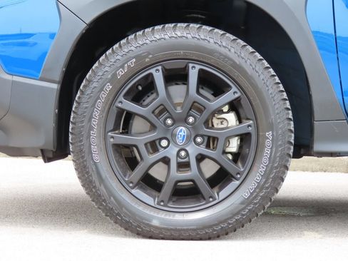 Used 2025 Subaru Crosstrek 2.5i Wilderness AWD/4WD image 15