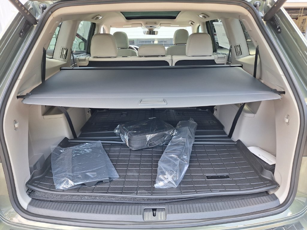 Used 2026 Volkswagen Atlas SEL Premium R-Line AWD/4WD image 19
