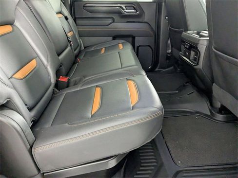 Certified 2024 GMC Sierra 2500 AT4 w/ Technology Package image 32