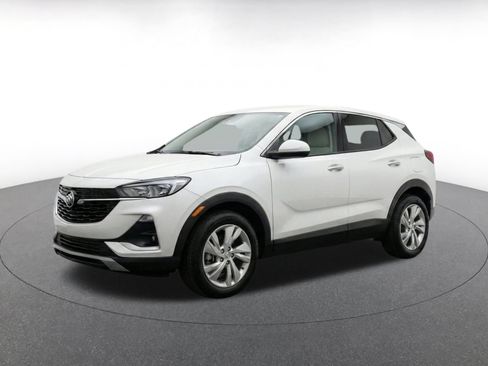 Used 2025 Buick Encore GX Preferred FWD image 3
