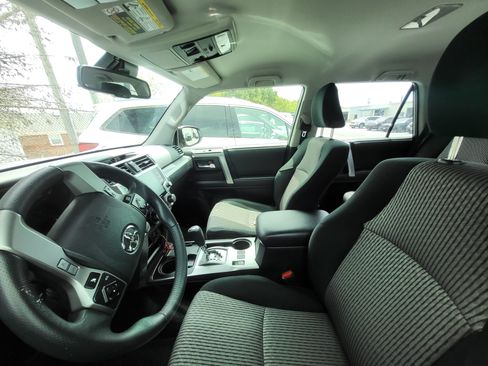 Used 2024 Toyota 4Runner SR5 RWD image 10