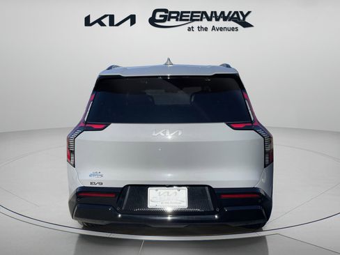 New 2026 Kia EV9 Land w/ Nightfall Edition Package image 3