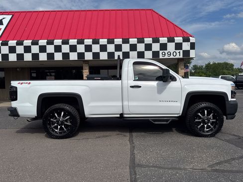 Used 2017 Chevrolet Silverado 1500 W/T w/ Trailering Package AWD/4WD image 8