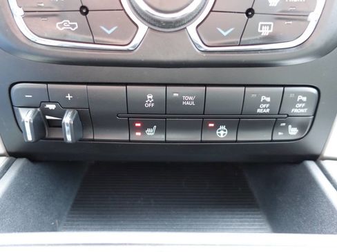 Used 2016 RAM 1500 Big Horn image 45