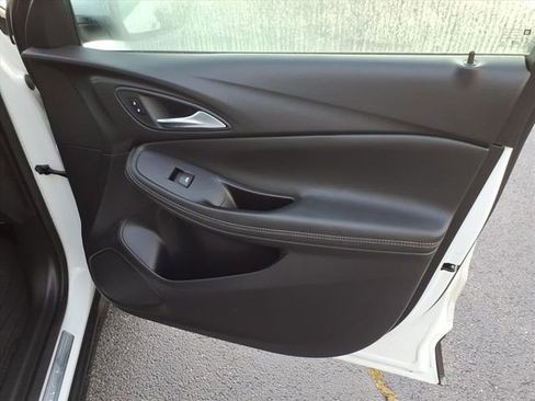 Used 2023 Buick Encore GX Select w/ Safety Package II image 26