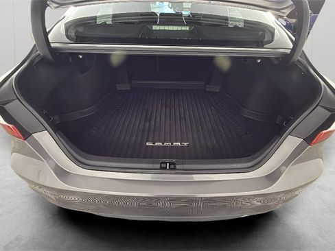Used 2019 Toyota Camry XLE image 33