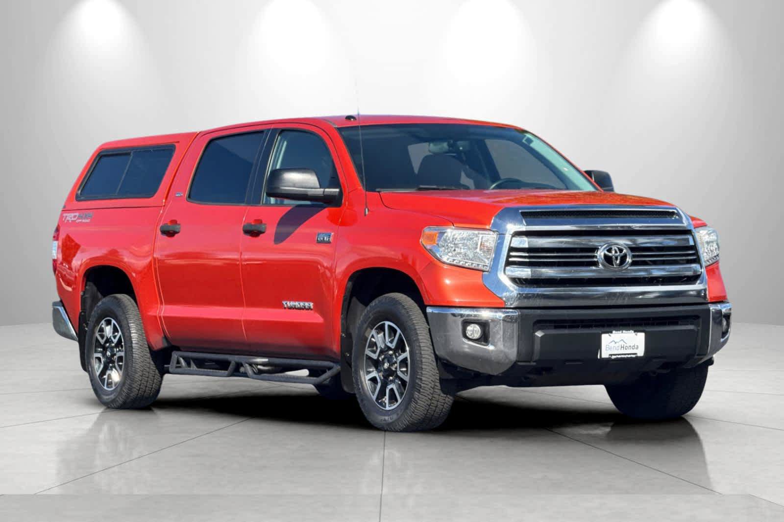 Used 2016 Toyota Tundra SR5 w/ TRD Off Road Package AWD/4WD image 9
