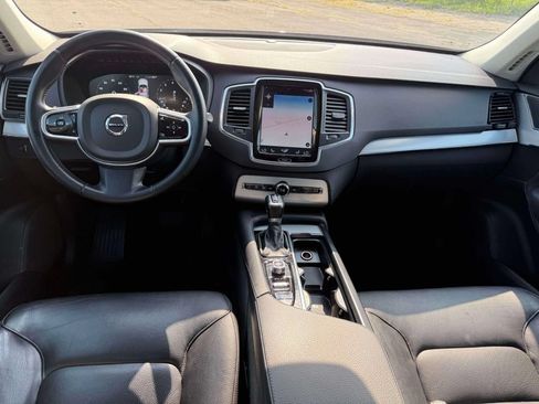 Used 2016 Volvo XC90 T6 Momentum w/ Vision Package AWD/4WD image 17