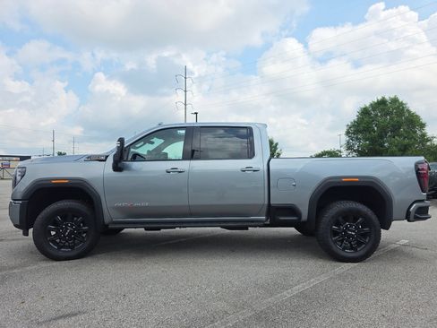 New 2026 GMC Sierra 2500 AT4 w/ AT4 Premium Plus Package AWD/4WD image 16