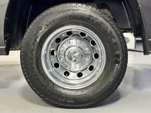 Used 2023 RAM 3500 Laramie AWD/4WD image 38