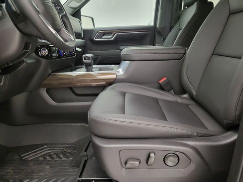 New 2026 Chevrolet Silverado 1500 LT Trail Boss w/ LT Trail Boss Premium Package image 3