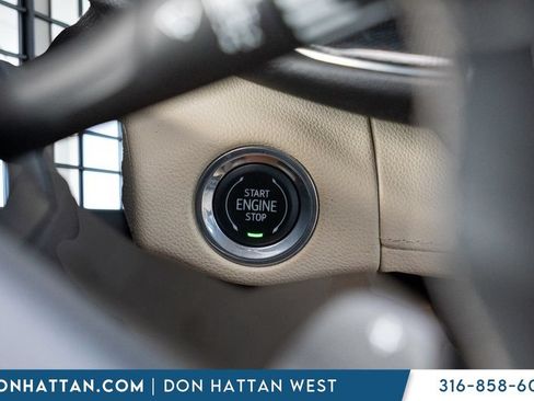 Used 2023 Buick Envision Preferred FWD image 10