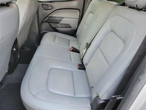 Used 2019 Chevrolet Colorado W/T RWD image 7