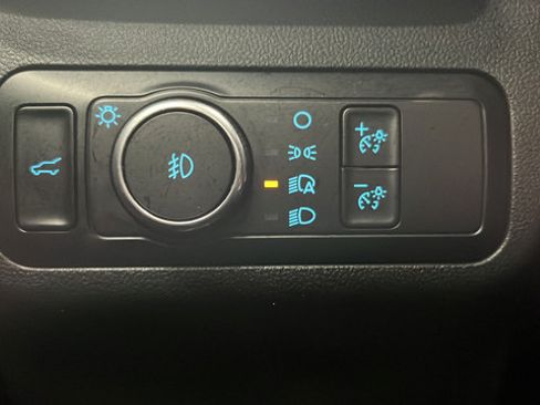 Used 2024 Ford Escape Platinum AWD/4WD image 32