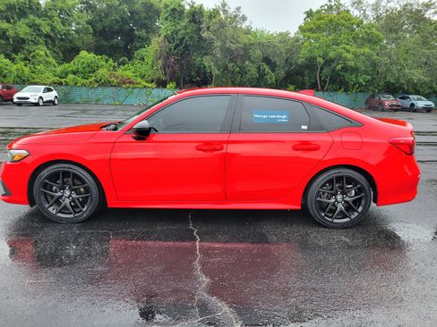 Used 2022 Honda Civic Sport image 9