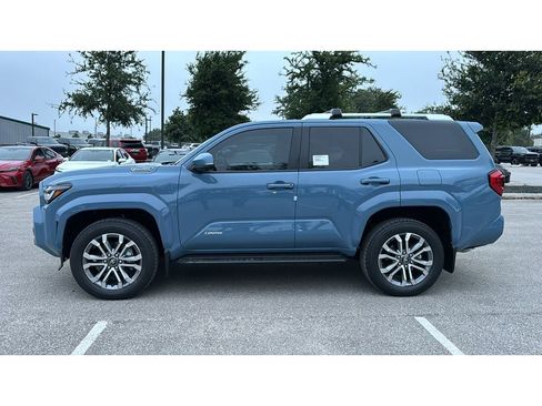 New 2026 Toyota 4Runner Limited AWD/4WD image 54