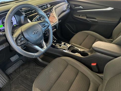 Used 2023 Chevrolet Bolt EUV LT w/ Driver Confidence Package image 10