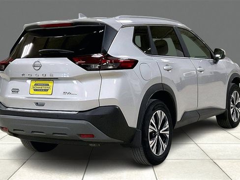 Used 2023 Nissan Rogue SV w/ SV Premium Package image 12