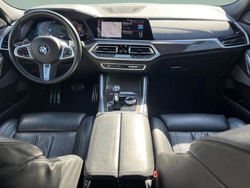 Used 2022 BMW X6 xDrive40i w/ Executive Package image 8