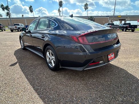 Used 2023 Hyundai Sonata SE FWD image 4