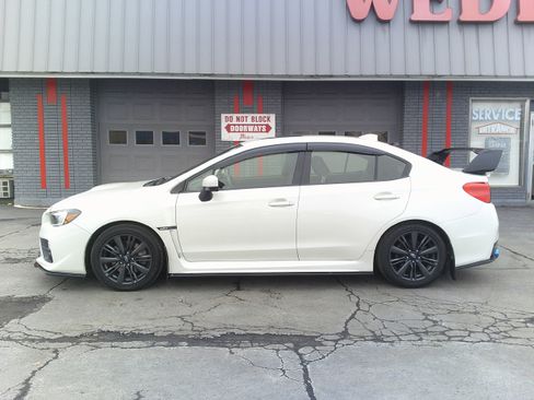 Used 2015 Subaru WRX Limited image 2
