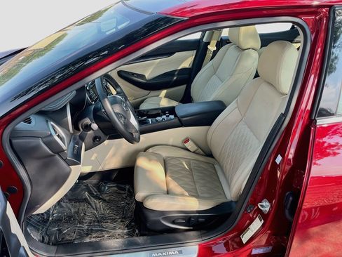 Used 2023 Nissan Maxima Platinum w/ Sport Mat Group FWD image 21