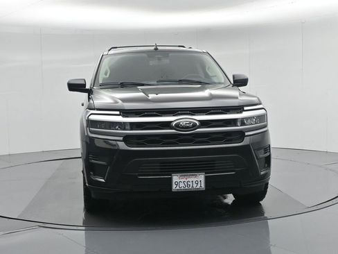Used 2022 Ford Expedition XLT image 27