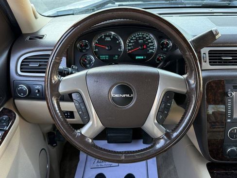 Used 2014 GMC Sierra 3500 Denali AWD/4WD image 25